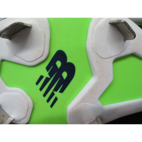 Used New Balance Women's Fresh Foam Velo V2 - Size 8 US - Picture 6 of 10